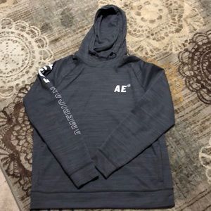 Men’s American Eagle gray hooded sweatshirt size L